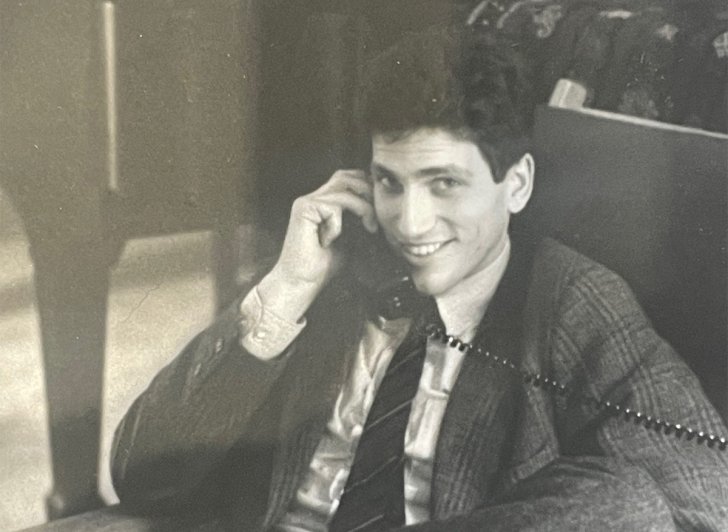Paul Klebnikov '81 on the telephone in the 1980s