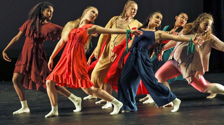 Exeter students performing a dance routine
